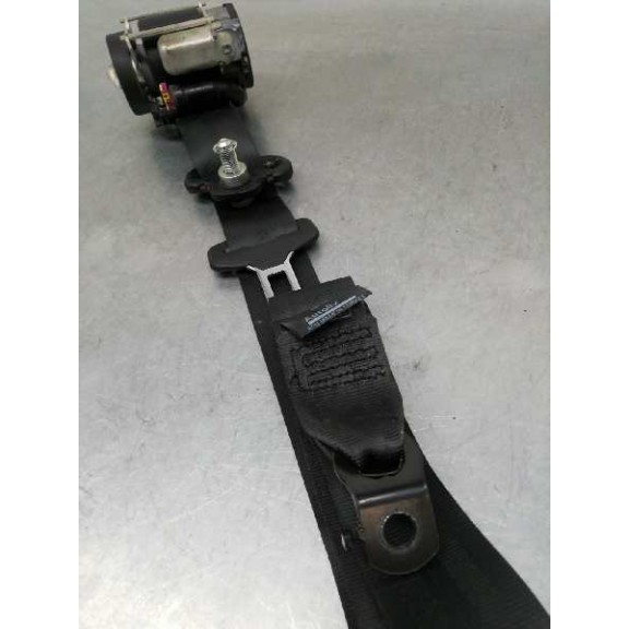 Recambio de cinturon seguridad delantero derecho para peugeot bipper 1.3 16v hdi fap referencia OEM IAM 735542117 CON PRETENSOR 