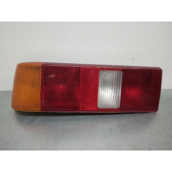 Recambio de piloto trasero izquierdo para ford sierra berlina referencia OEM IAM 90BG13A603 AMBAR/ROJO 