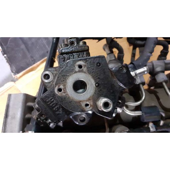 Recambio de bomba inyeccion para opel insignia berlina 2.0 cdti referencia OEM IAM 0445010193 55571005 