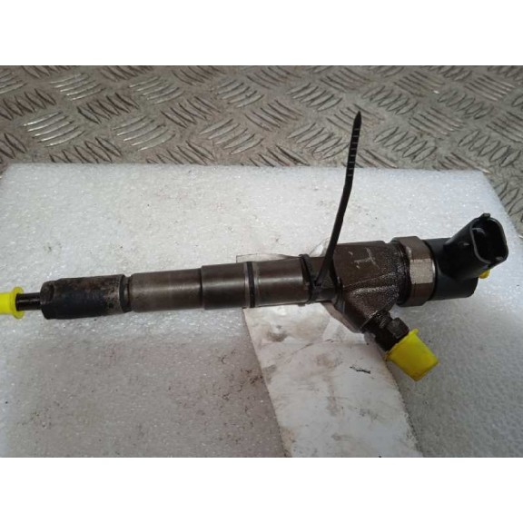 Recambio de inyector para opel insignia berlina 2.0 cdti referencia OEM IAM 0445110327  