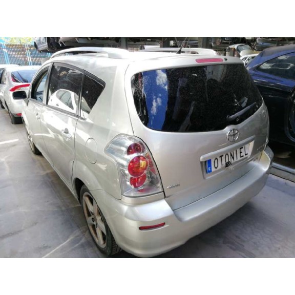 toyota corolla verso (r1) del año 2006