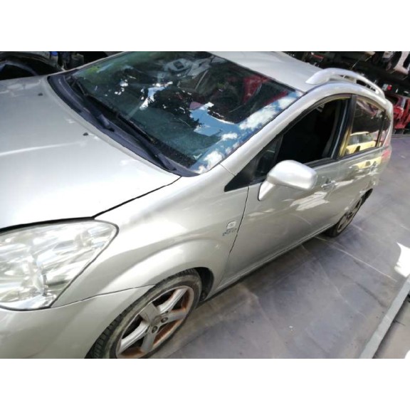 toyota corolla verso (r1) del año 2006