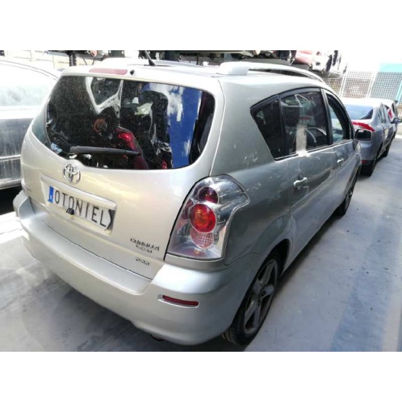 toyota corolla verso (r1) del año 2006