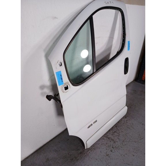Recambio de puerta delantera izquierda para renault trafic ii autobús (jl) 2.0 dci 115 referencia OEM IAM   