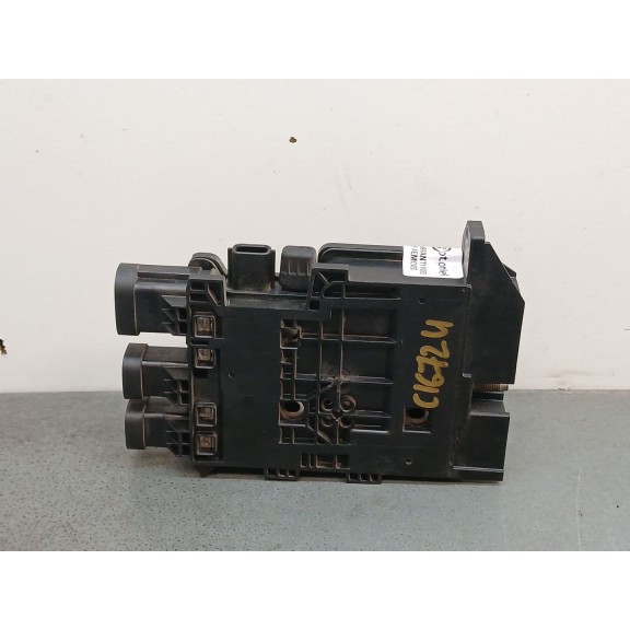 Recambio de caja reles / fusibles para renault scenic iii 1.2 tce referencia OEM IAM 243800010r  