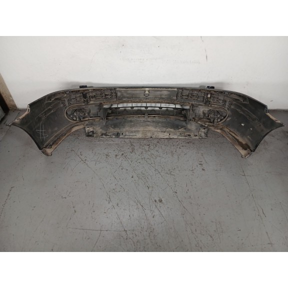 Recambio de paragolpes delantero para renault laguna ii (bg0/1_) 1.9 dci (bg08, bg0g) referencia OEM IAM   