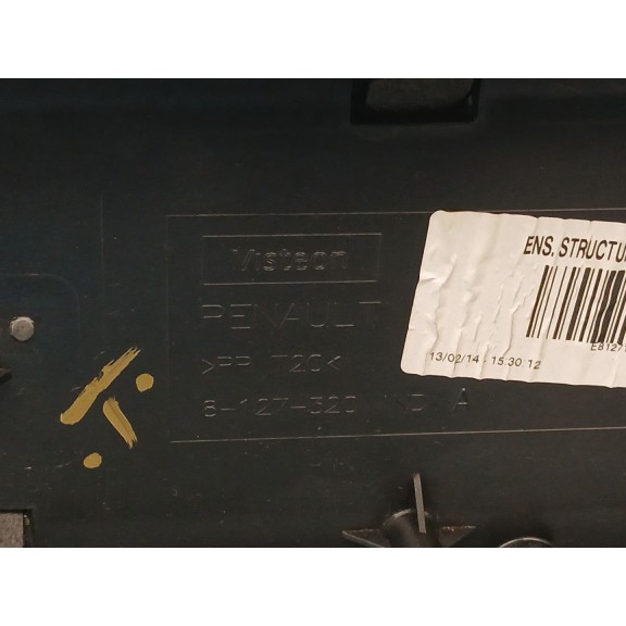 Recambio de apoyabrazos central para renault scenic iii 1.2 tce referencia OEM IAM 7711426456 CUERO NEGRO 8127320