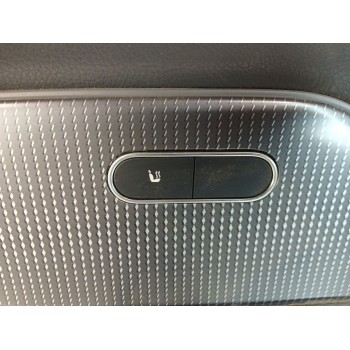 Recambio de guarnecido puerta delantera izquierda para mercedes-benz gla (h247) gla 200 d (247.712) referencia OEM IAM A24772065