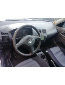 seat cordoba berlina (6k2) del año 2000 2