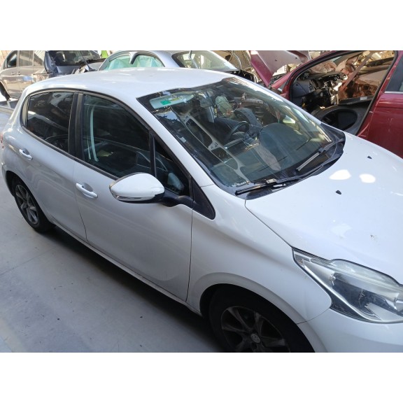 peugeot 208 i (ca_, cc_) del año 2015