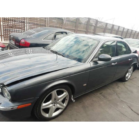 jaguar xj del año 2007