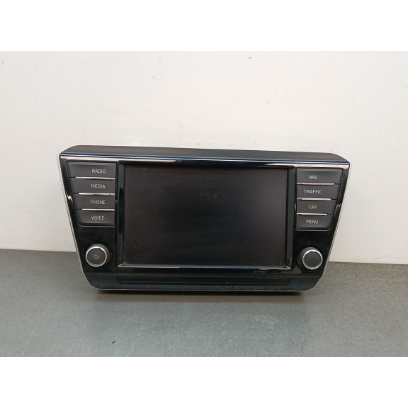 Recambio de sistema audio / radio cd para skoda superb (3v3) 2.0 tdi referencia OEM IAM 3v0919606  