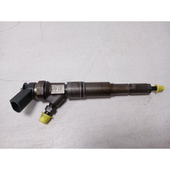 Recambio de inyector para bmw serie 3 compact (e46) 320td referencia OEM IAM 0445110131 7789661 