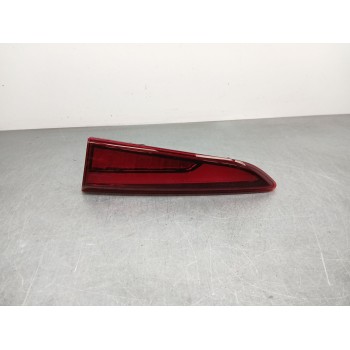 PILOTO TRASERO DERECHO INTERIOR 92404J9600 