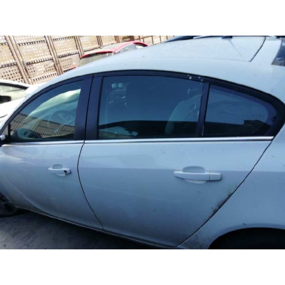 opel insignia berlina del año 2016