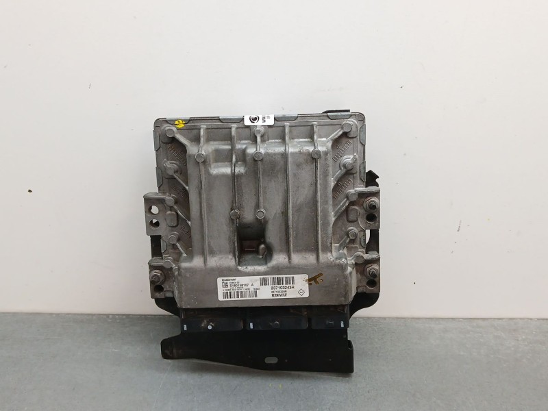 Recambio de centralita motor uce para renault scenic iii 1.2 tce referencia OEM IAM 237103243r  