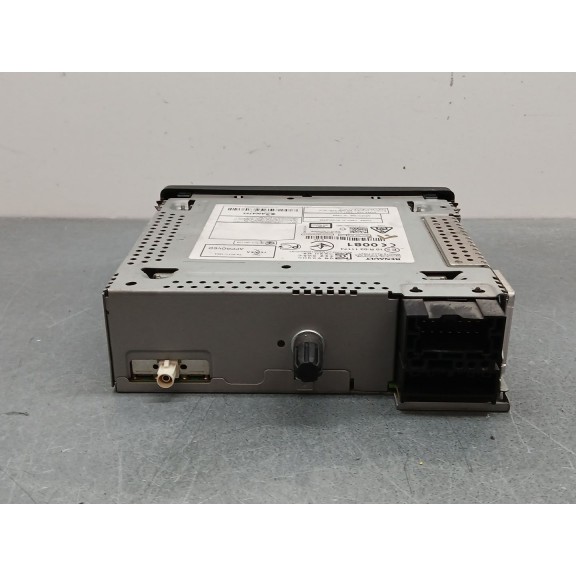 Recambio de sistema audio / radio cd para renault master kasten l1h1 ka 2,8t referencia OEM IAM 281156989r  