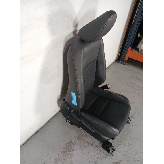 Recambio de asiento delantero derecho para lexus is iii (_e3_) 300h (ave30_) referencia OEM IAM   