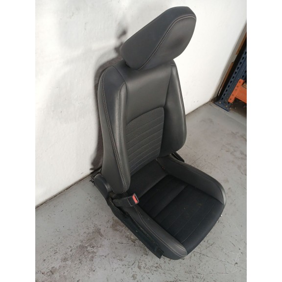 Recambio de asiento delantero izquierdo para lexus is iii (_e3_) 300h (ave30_) referencia OEM IAM   