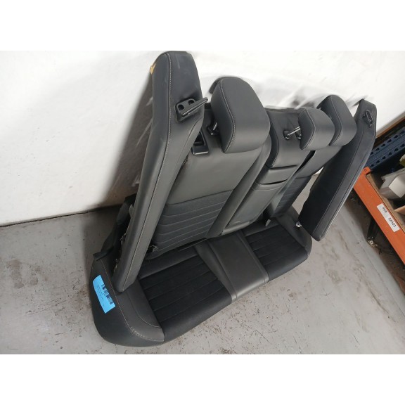 Recambio de asientos traseros para lexus is iii (_e3_) 300h (ave30_) referencia OEM IAM   
