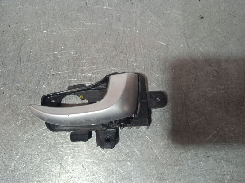 Recambio de maneta interior delantera derecha para hyundai i30 (gd) 1.6 crdi cat referencia OEM IAM 82623GD000  