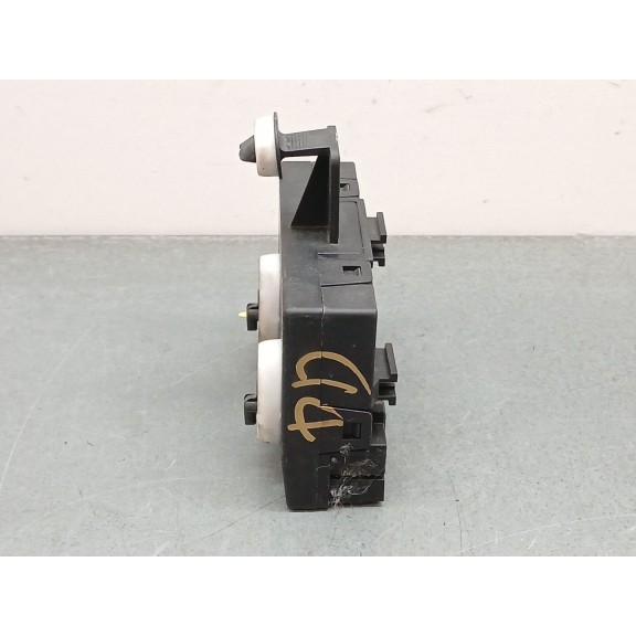 Recambio de modulo electronico para skoda superb (3v3) 2.0 tdi referencia OEM IAM 5q4959592e delantero derecho 