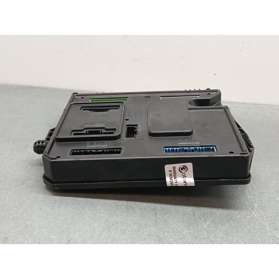 Recambio de centralita bsi para renault scenic iii 1.2 tce referencia OEM IAM 284b18853r  