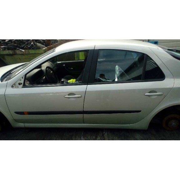 renault laguna ii (bg0) del año 2001