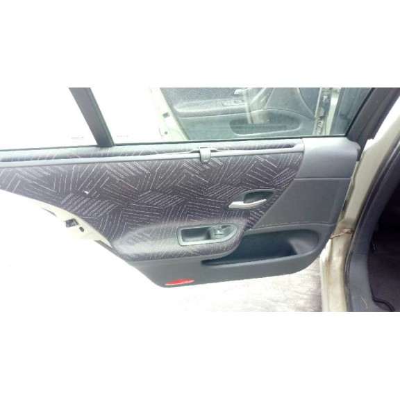 renault laguna ii (bg0) del año 2001