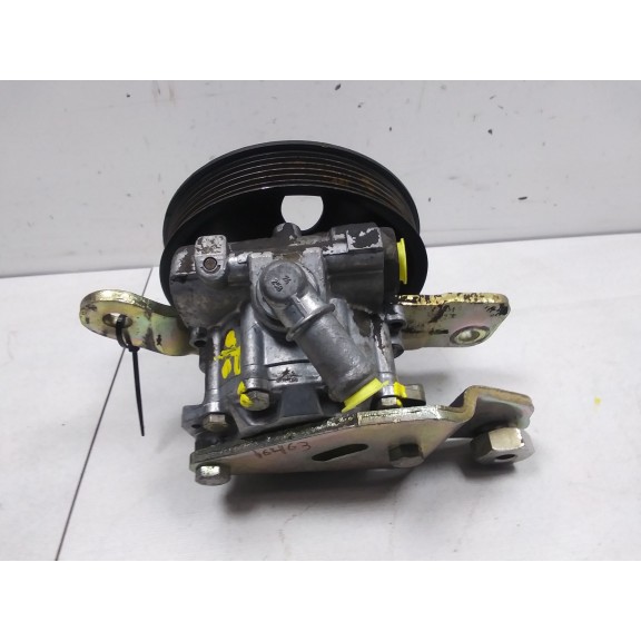 Recambio de bomba direccion para nissan cabstar 01.04 referencia OEM IAM   