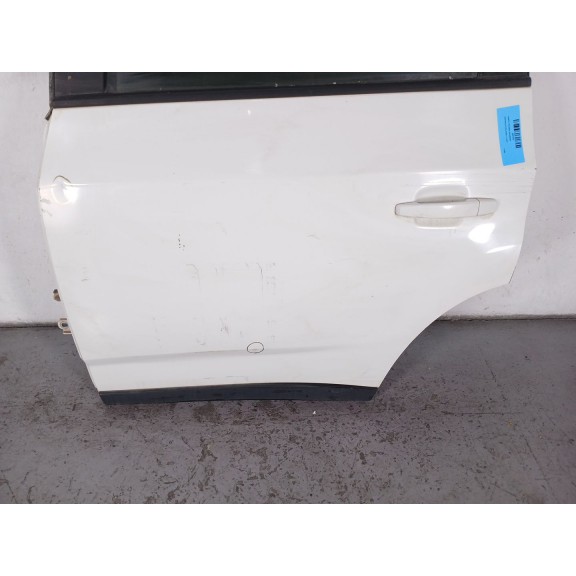 Recambio de puerta trasera izquierda para chevrolet orlando 1.8 cat referencia OEM IAM   