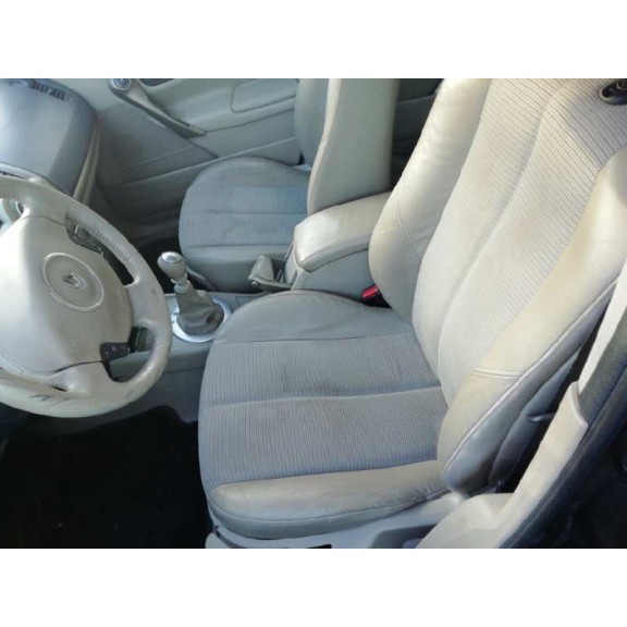 renault megane ii berlina 5p del año 2007