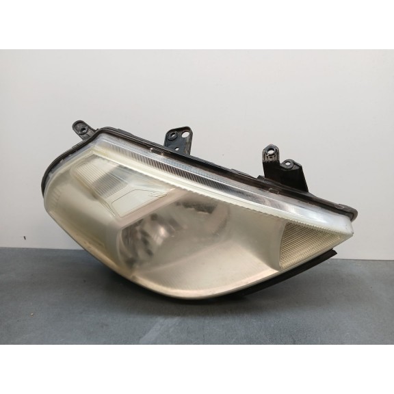 Recambio de faro derecho para nissan tiida (c11x/sc11x) 1.6 16v cat referencia OEM IAM 26010em00a  