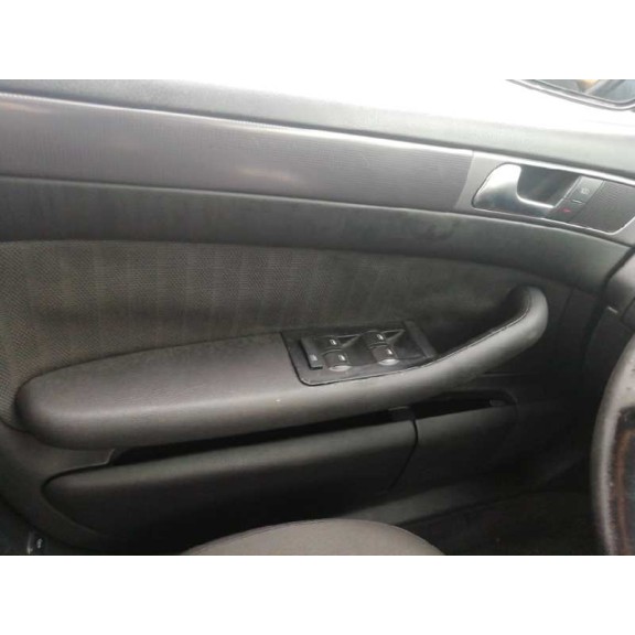 audi a6 berlina (4b2) del año 2004