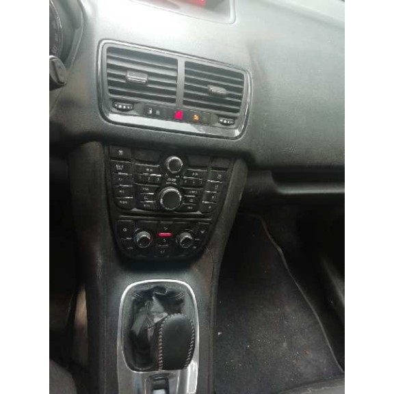 opel meriva b del año 2011