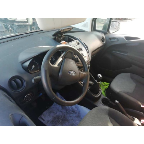 ford transit courier del año 2015