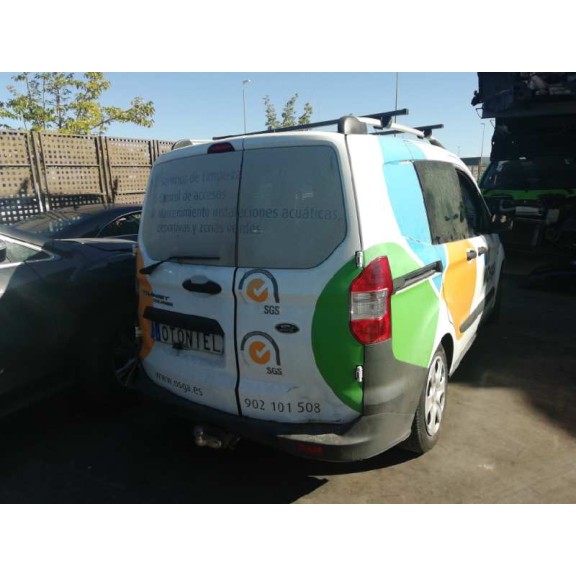 ford transit courier del año 2015