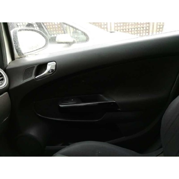 opel corsa d del año 2008