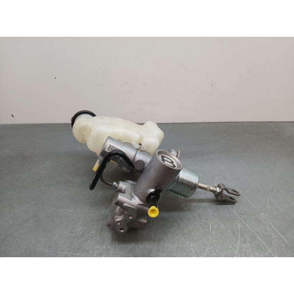 Recambio de bomba freno para lexus is iii (_e3_) 300h (ave30_) referencia OEM IAM 4720730080 13801010600 