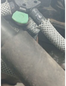 Recambio de inyector para ford transit courier combi trend referencia OEM IAM 0445110489  