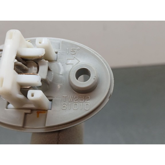 Recambio de parasol derecho para lexus is iii (_e3_) 300h (ave30_) referencia OEM IAM tw23281010  