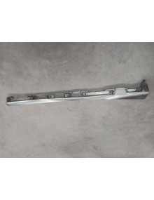 Recambio de faldon lateral para lexus is iii (_e3_) 300h (ave30_) referencia OEM IAM  derecho rozado