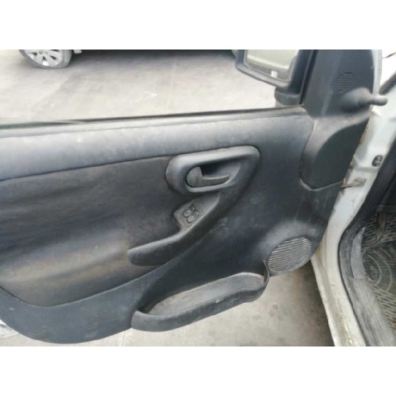 opel combo (corsa c) del año 2008