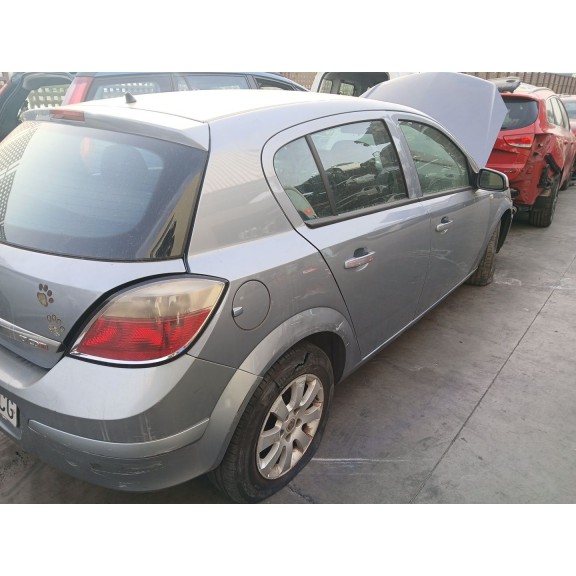 opel astra h classic sedán (a04) del año 2009