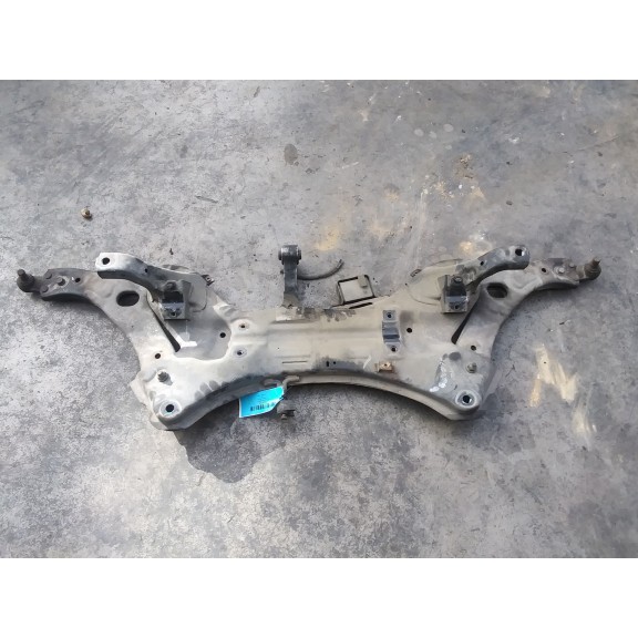 Recambio de puente delantero para hyundai ix35 van crdi referencia OEM IAM   