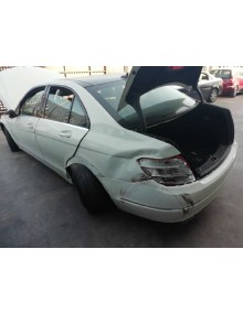 mercedes-benz clase c (w204) berlina del año 2009