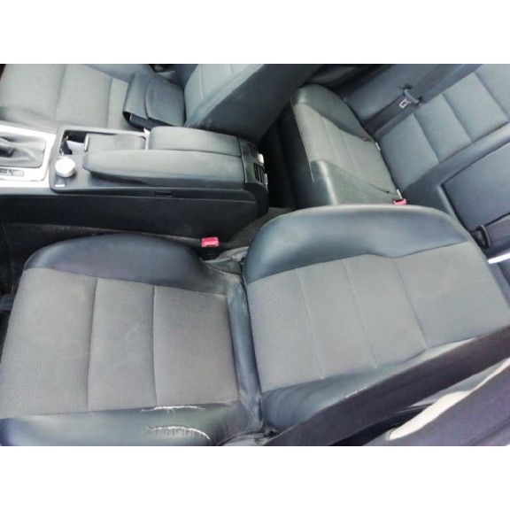 mercedes-benz clase c (w204) berlina del año 2009