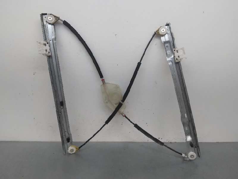 Recambio de elevalunas delantero derecho para citroën c4 grand picasso exclusive referencia OEM IAM 9682493680 SOLO MECANISMO 