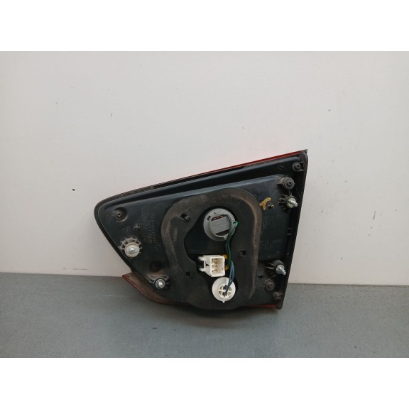 Recambio de piloto trasero izquierdo interior para kia carens ( ) 1.7 crdi cat referencia OEM IAM 92403a4  