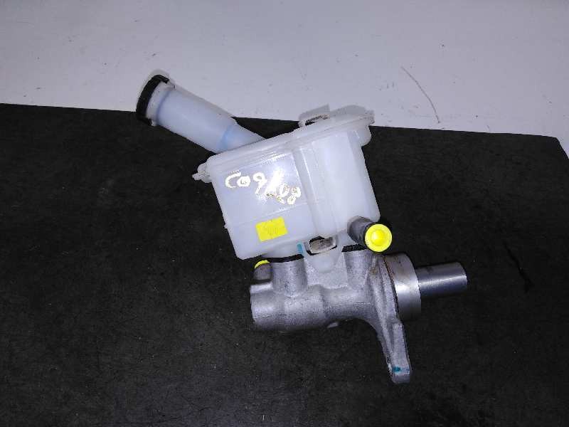 Recambio de bomba freno para nissan note acenta referencia OEM IAM 200031905  